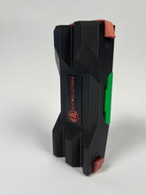 Lade das Bild in den Galerie-Viewer, B-Ware DartCase 6.0 Schwarz/Bronze/Grün (1410241)
