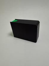 Lade das Bild in den Galerie-Viewer, B-Ware DartButler 3.0 Schwarz/Grün (231263)
