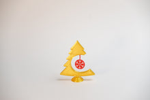 Lade das Bild in den Galerie-Viewer, Weihnachtsbaum mit Kugel