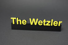 Lade das Bild in den Galerie-Viewer, Namensaufsteller 22cm Breite mit bis zu zwei Farben
