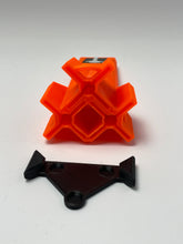 Lade das Bild in den Galerie-Viewer, B-Ware DartCase 3.0 orange durchsichtig / schwarz (270106)
