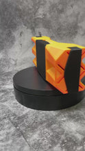 Laden und Abspielen von Videos im Galerie-Viewer, DartCase 6.0 Shiny Uniques: Gelb / Pink (Neon1)
