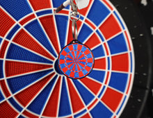 Lade das Bild in den Galerie-Viewer, Schlüsselanhänger Dartscheibe
